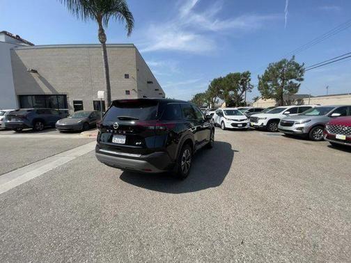 2021 nissan rogue