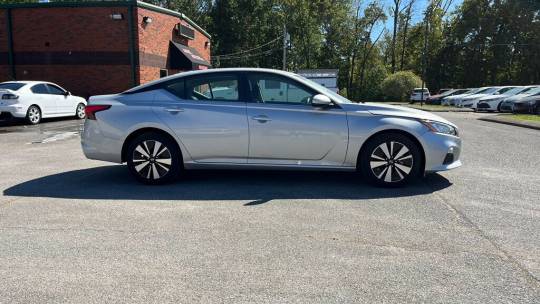 2022 Nissan Altima sv