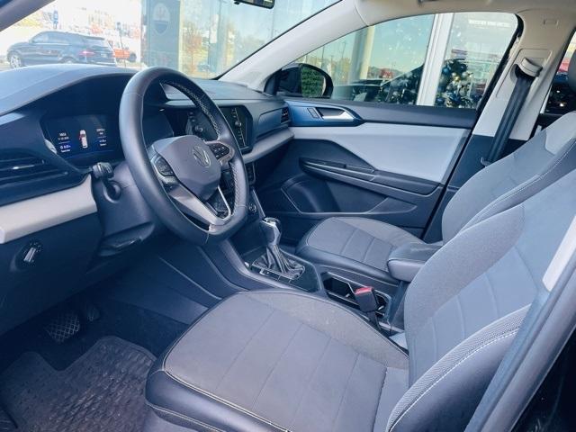2022 volkswagen taos 1.5t se