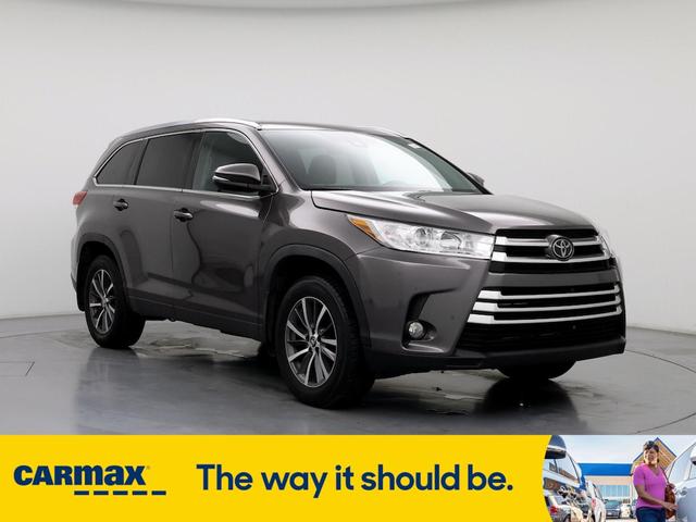 2017 toyota highlander xle