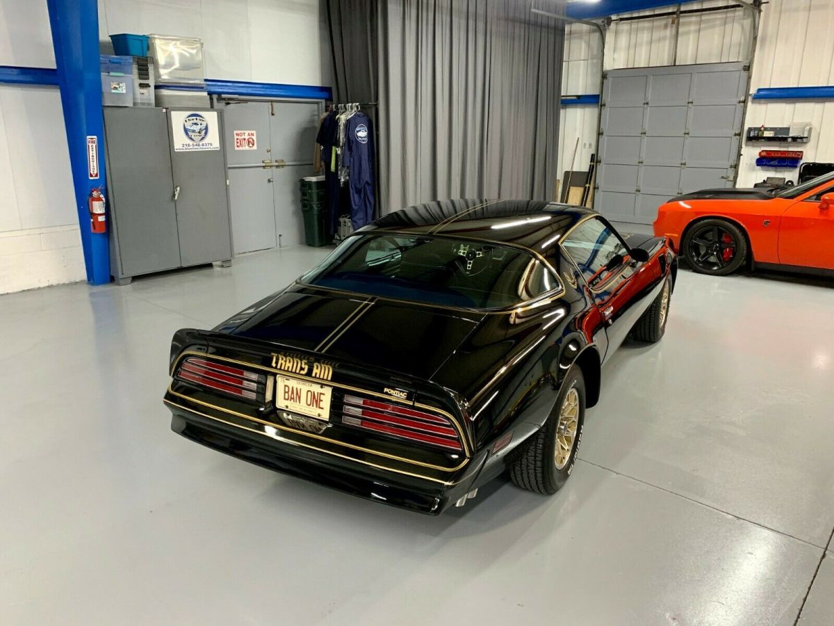 1977 pontiac trans am * ws4 frame off resto * match #s 400 - 4 spd - posi w72