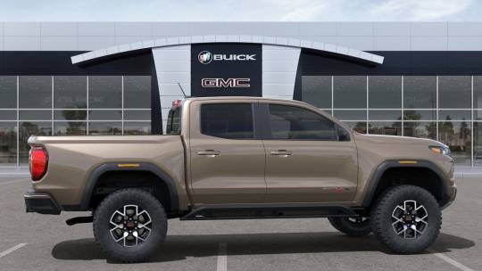 2024 GMC Canyon