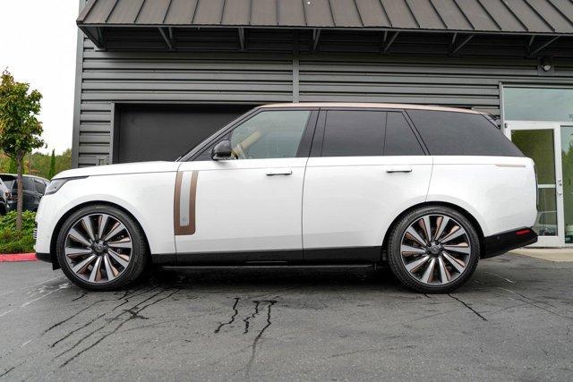 2023 land rover range rover sv
