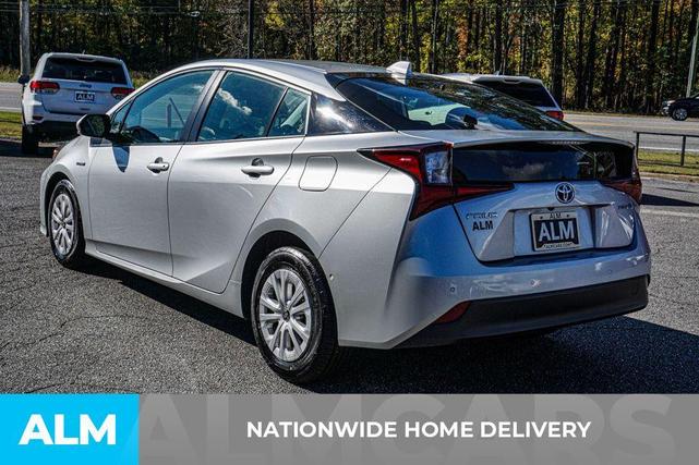 2022 toyota prius le