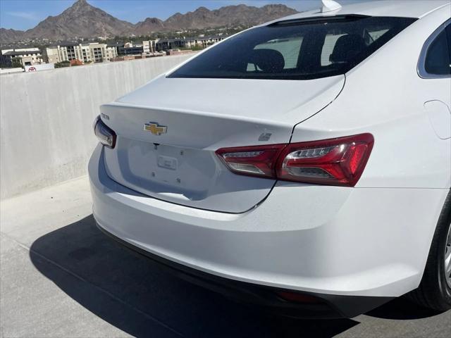 2022 chevrolet malibu fwd lt