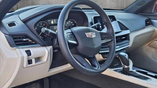 2024 Cadillac CT4