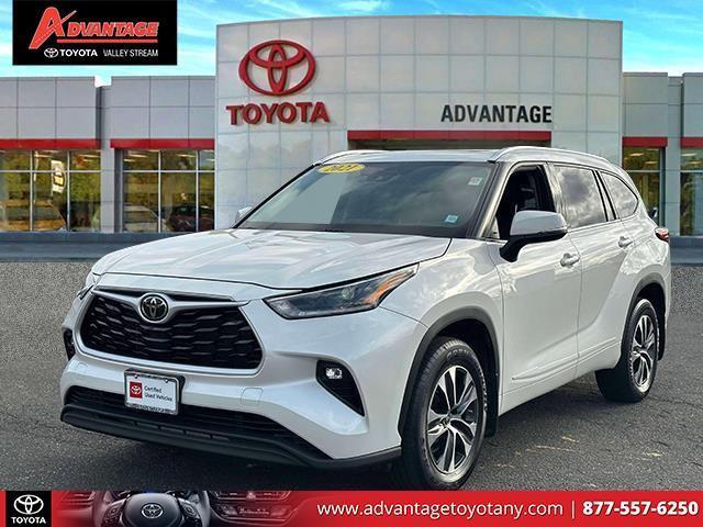 2021 toyota highlander xle