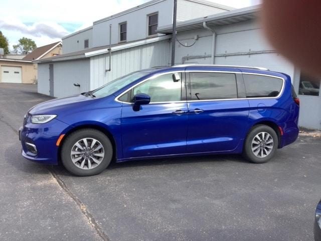 2021 chrysler pacifica touring-l
