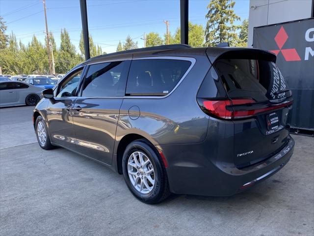 2022 chrysler pacifica touring l
