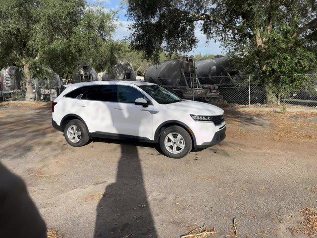 2023 kia sorento lx