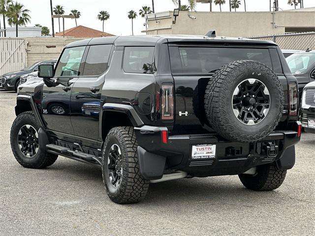 2024 gmc hummer ev suv 2x