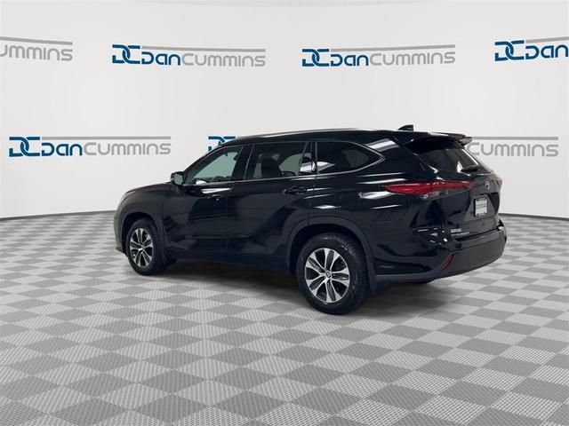 2020 toyota highlander xle