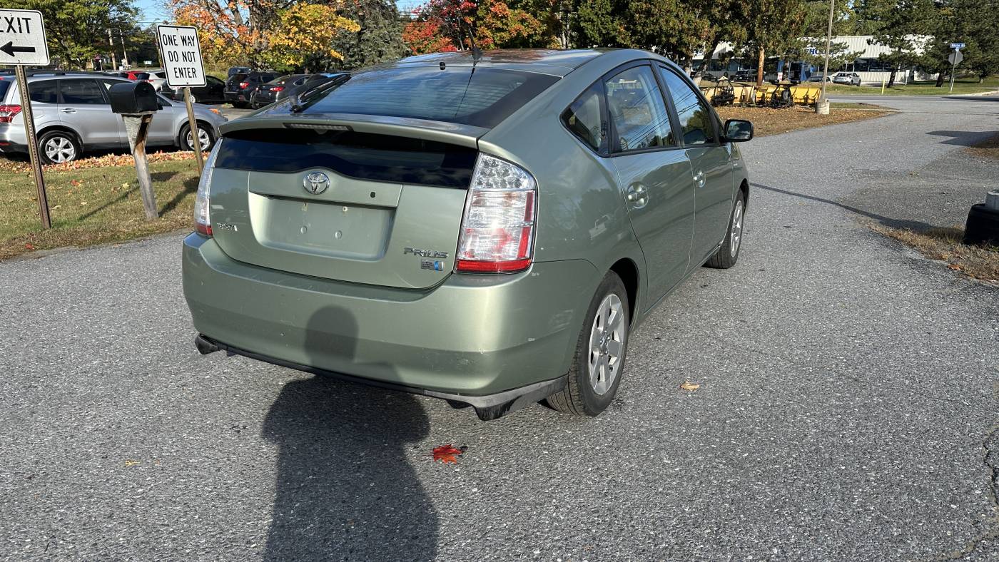 2008 toyota prius base