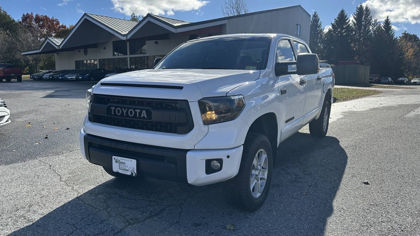 2017 toyota tundra sr5