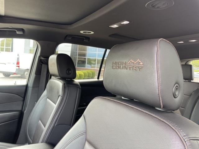 2023 chevrolet traverse high country