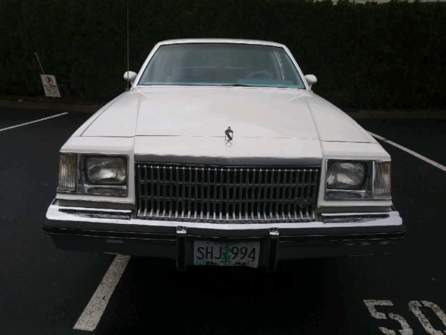 1979 buick regal. 1 family owned. 4.9 v8. 106k miles