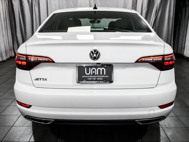 2021 volkswagen jetta 1.4t r-line
