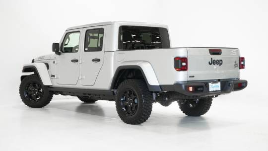 2023 Jeep Gladiator