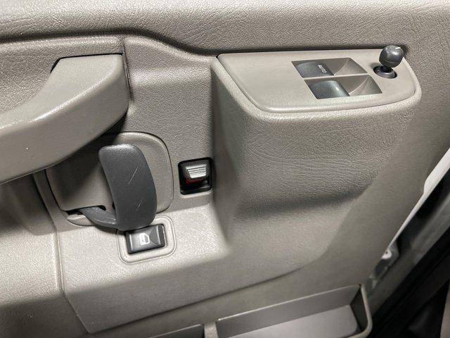 2022 gmc savana 2500 work van