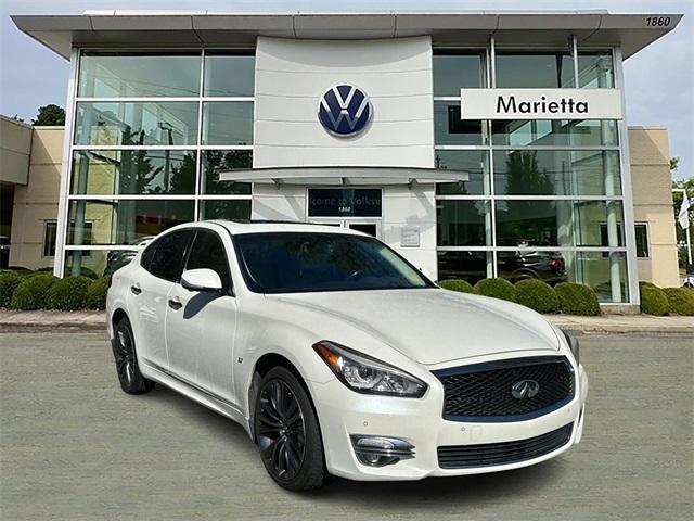 2016 infiniti q70 3.7x