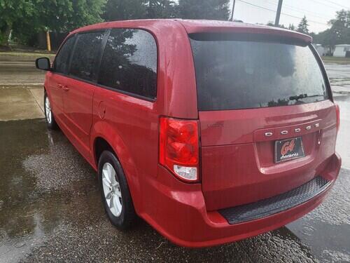 up for sale is a 2015 red dodge grand caravan sxt black interior power everything