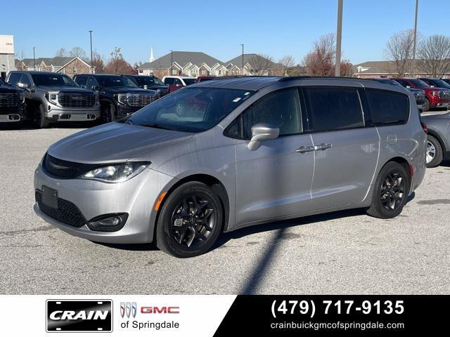 2018 chrysler pacifica touring-l
