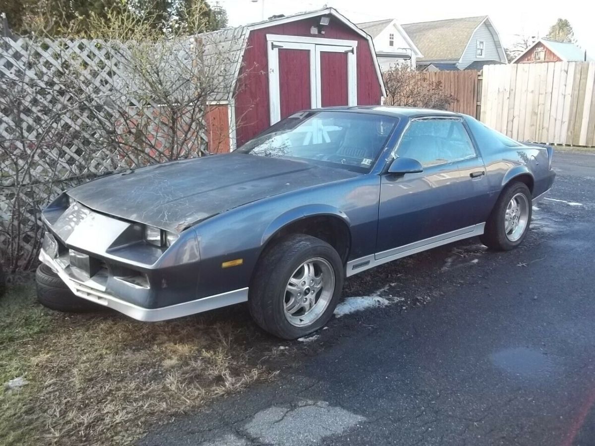 1983 camaro z28 5 speed solid rust free roller easy project lots extra parts