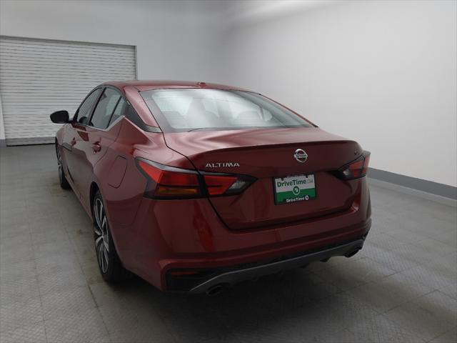 2021 nissan altima sr fwd
