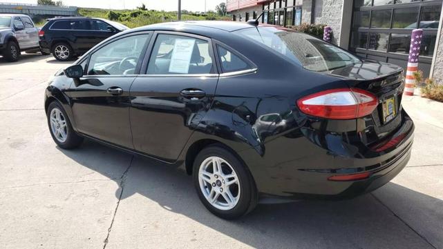 2017 ford fiesta se