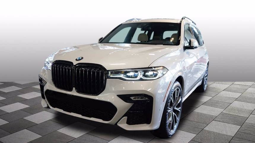 2022 bmw x7 m50i