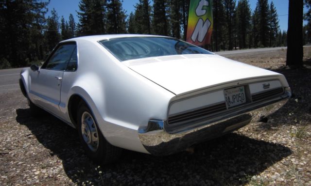 1966 oldsmobile toronado deluxe sport coupe plus '66 toro parts car, add'l parts