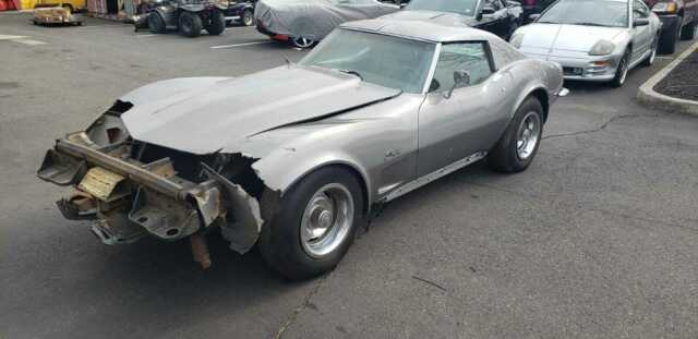 chevy corvette stingray needs work clean title 73 vette fixer repairable 4 speed