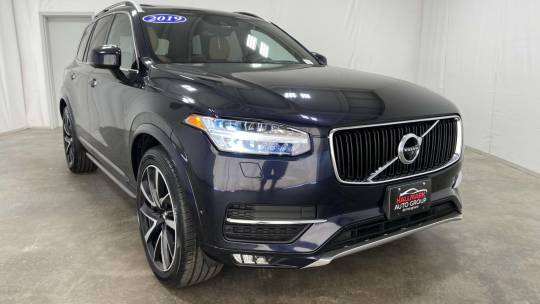 2019 Volvo XC90 t6 awd momentum