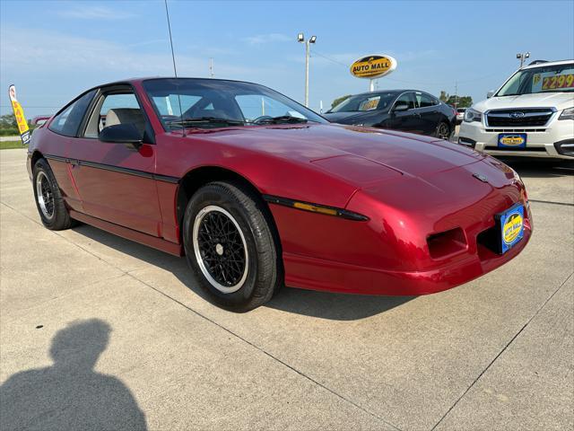 1988 pontiac fiero 2dr coupe gt
