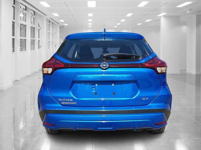 2021 nissan kicks sv