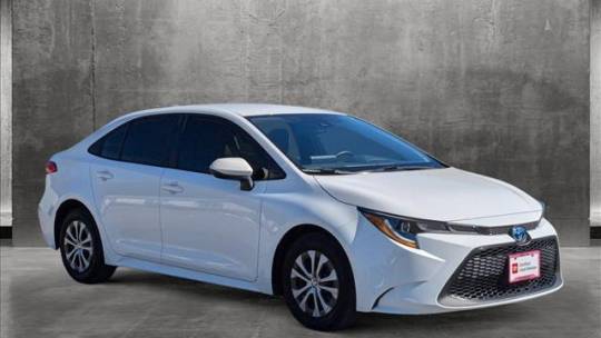 2022 toyota corolla hybrid le