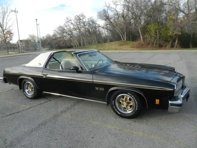 1975 hurst w-30 original oldsmobile cutlass supreme swivel buckets 43584 miles