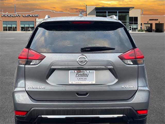 2018 nissan rogue sv