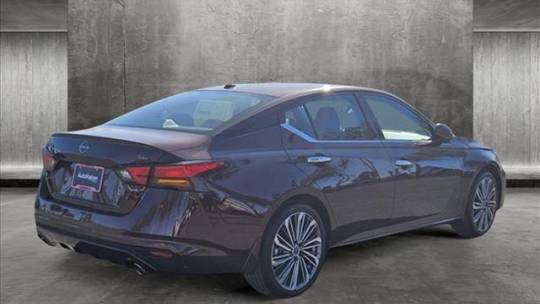 2024 Nissan Altima