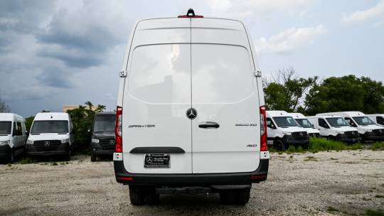 2024 Mercedes-Benz Sprinter