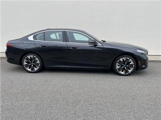 2025 BMW i5 xdrive40