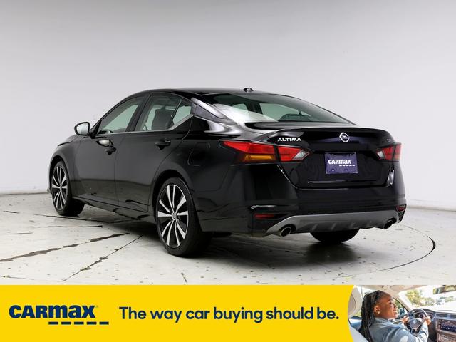 2019 nissan altima sr