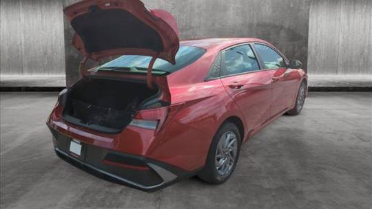 2024 Hyundai Elantra