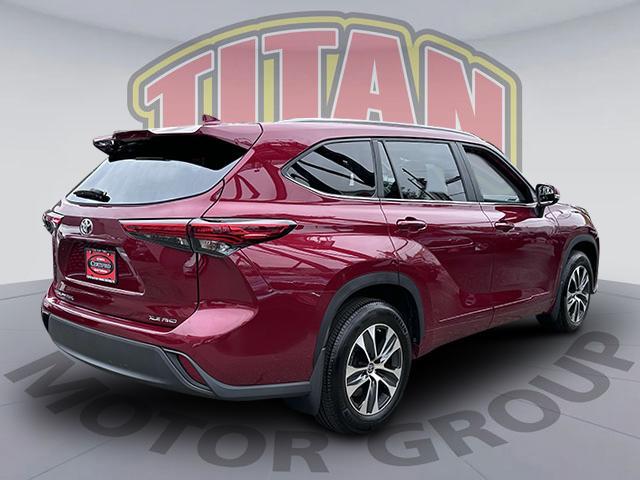 2023 toyota highlander xle