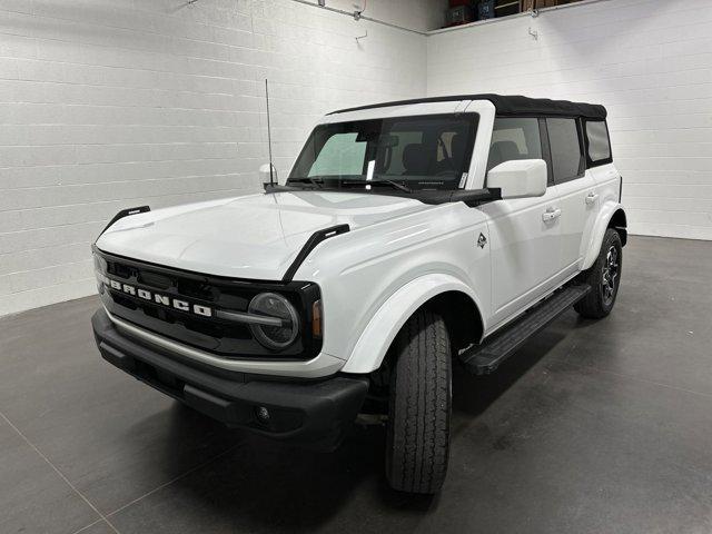 2021 ford bronco outer banks