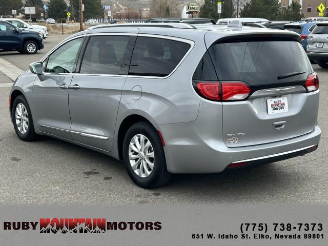 2018 chrysler pacifica touring-l