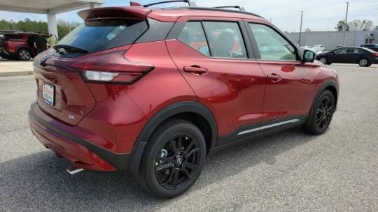 new 2024 nissan kicks sr