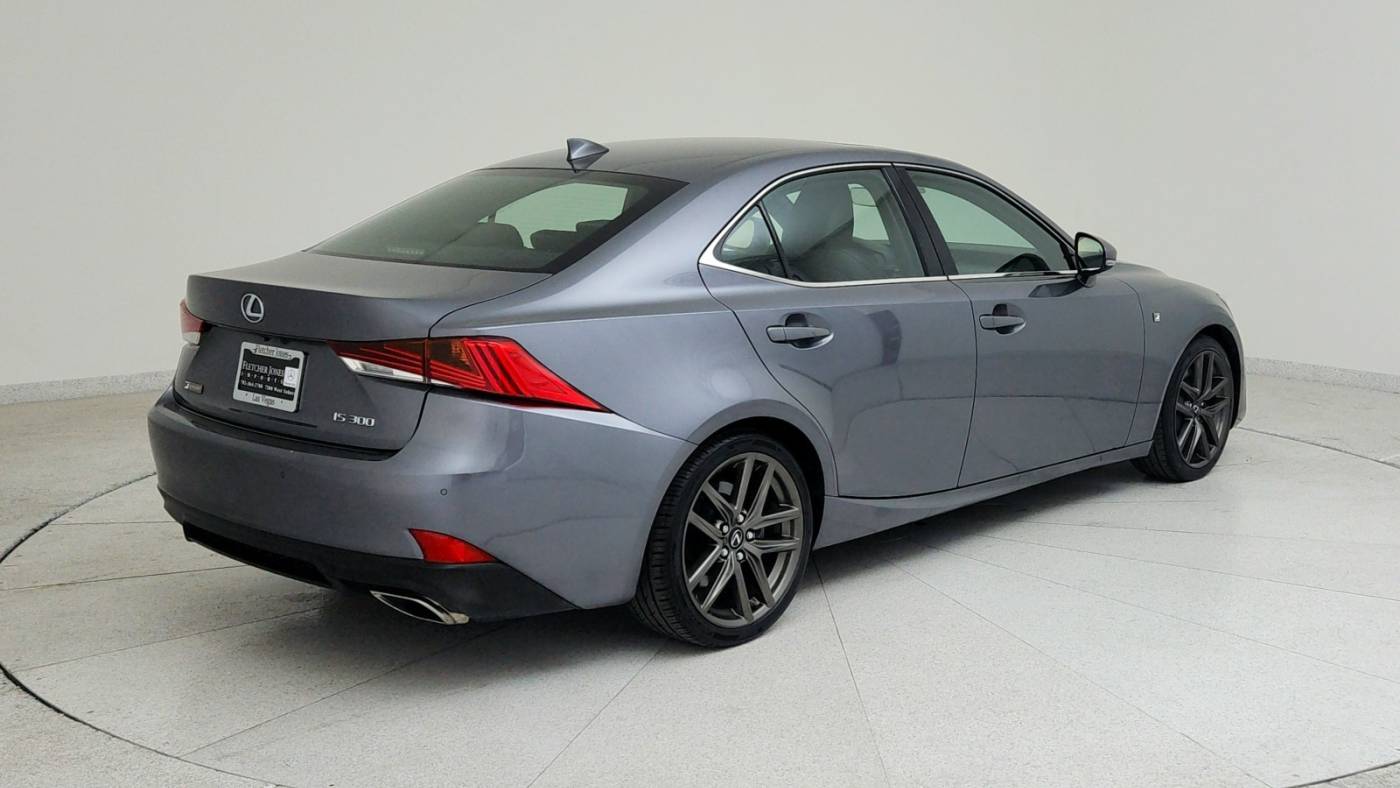 2018 lexus is 300 base