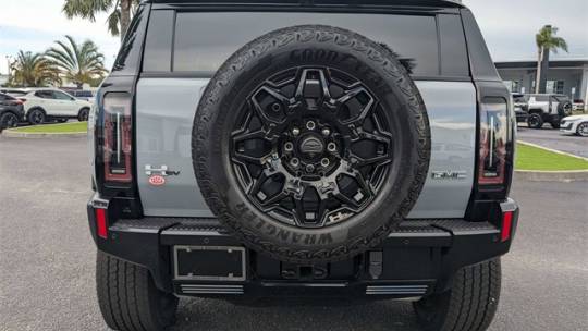 2024 GMC Hummer EV