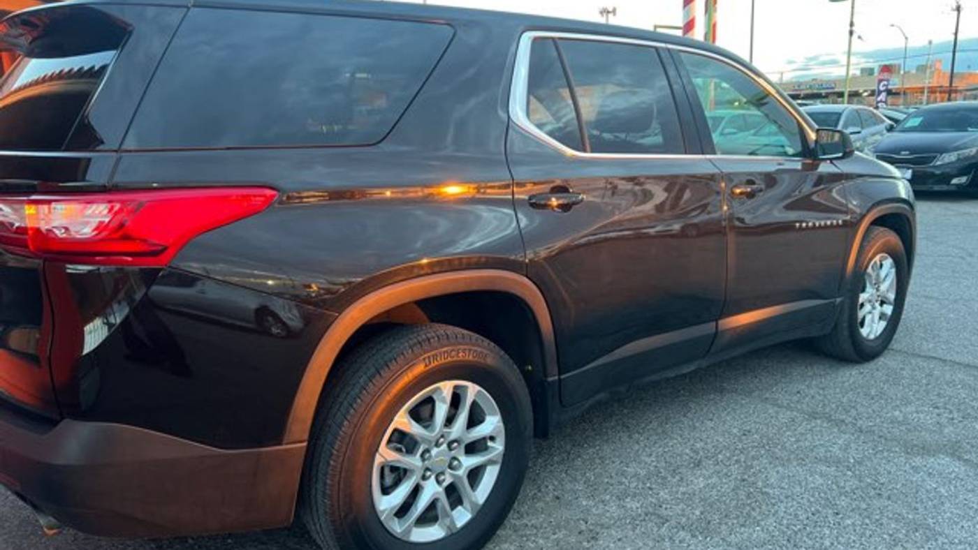 2020 chevrolet traverse ls